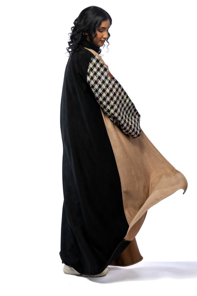 عبايه شمواه مع تدخيله بيج وكم شنيل